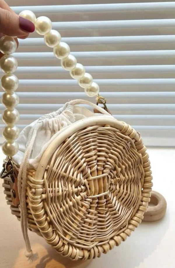 Straw Round Pearl Bag
